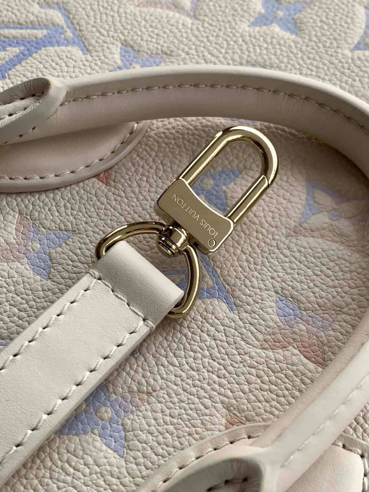 Louis Vuitton OnTheGo PM-Style Tote — M25770