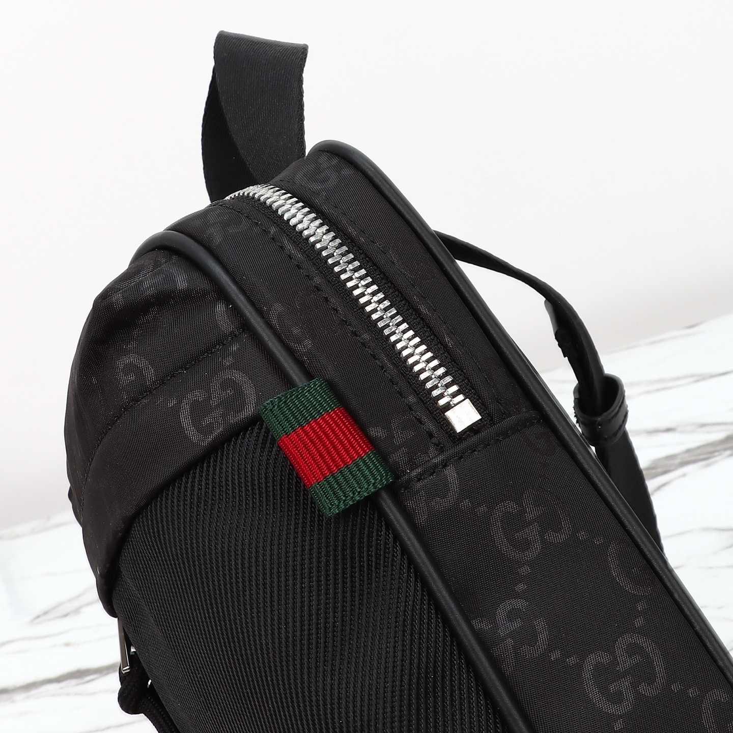 Gucci Nexus Mini Sling Bag — 834274