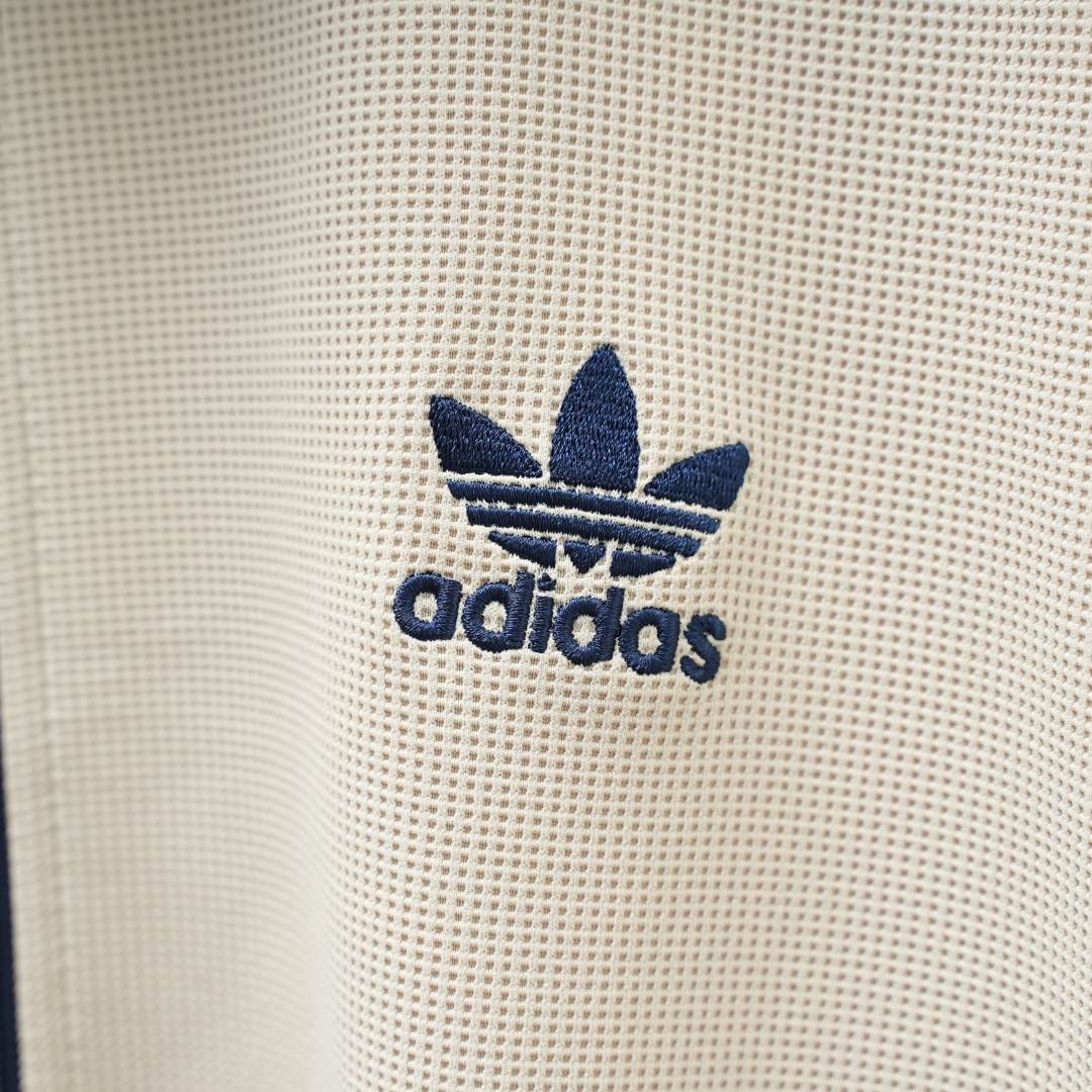 Adidas Jacket — Blue / Colourblock / Off-White