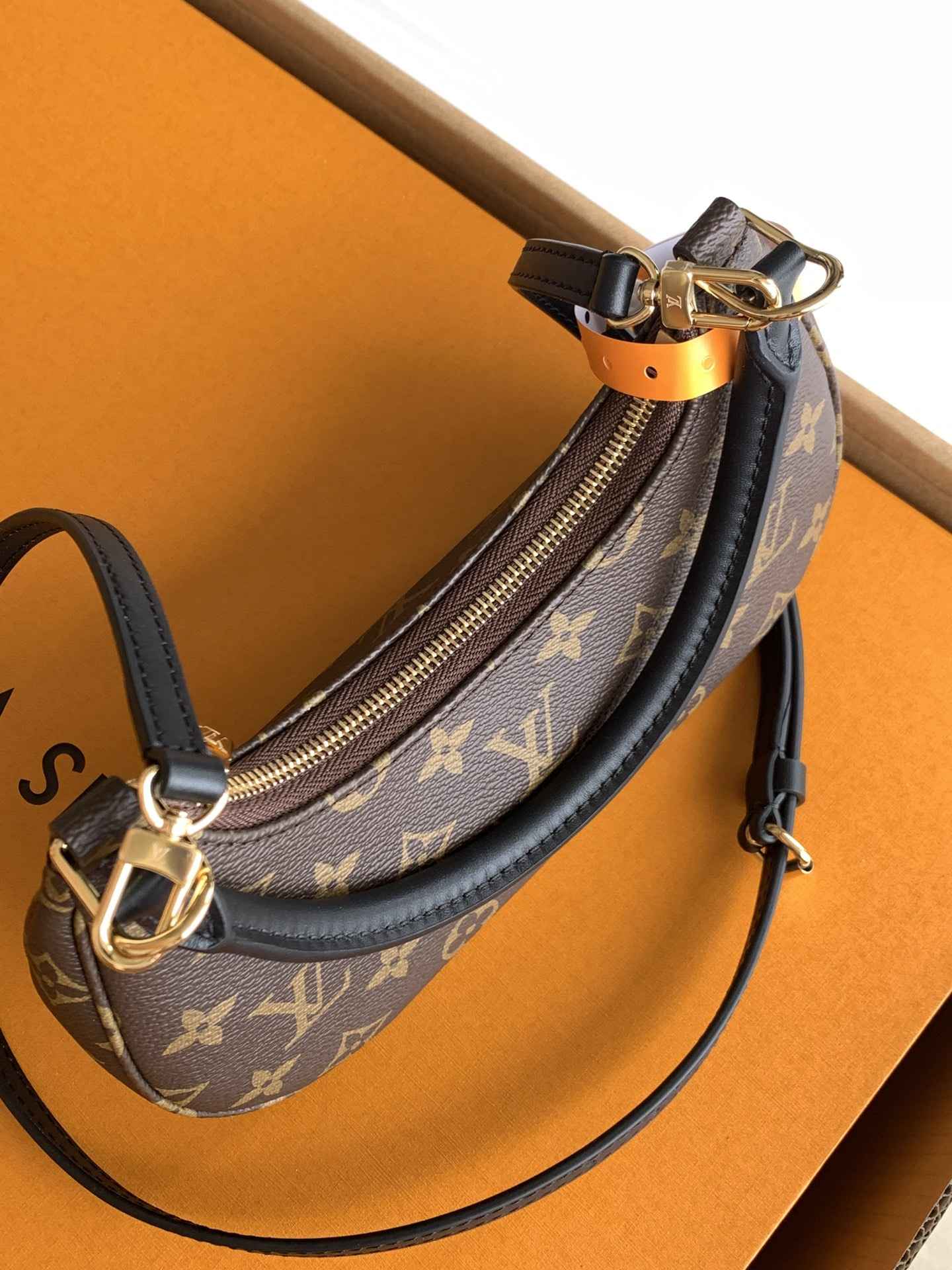 Louis Vuitton Catchy PM — M25223