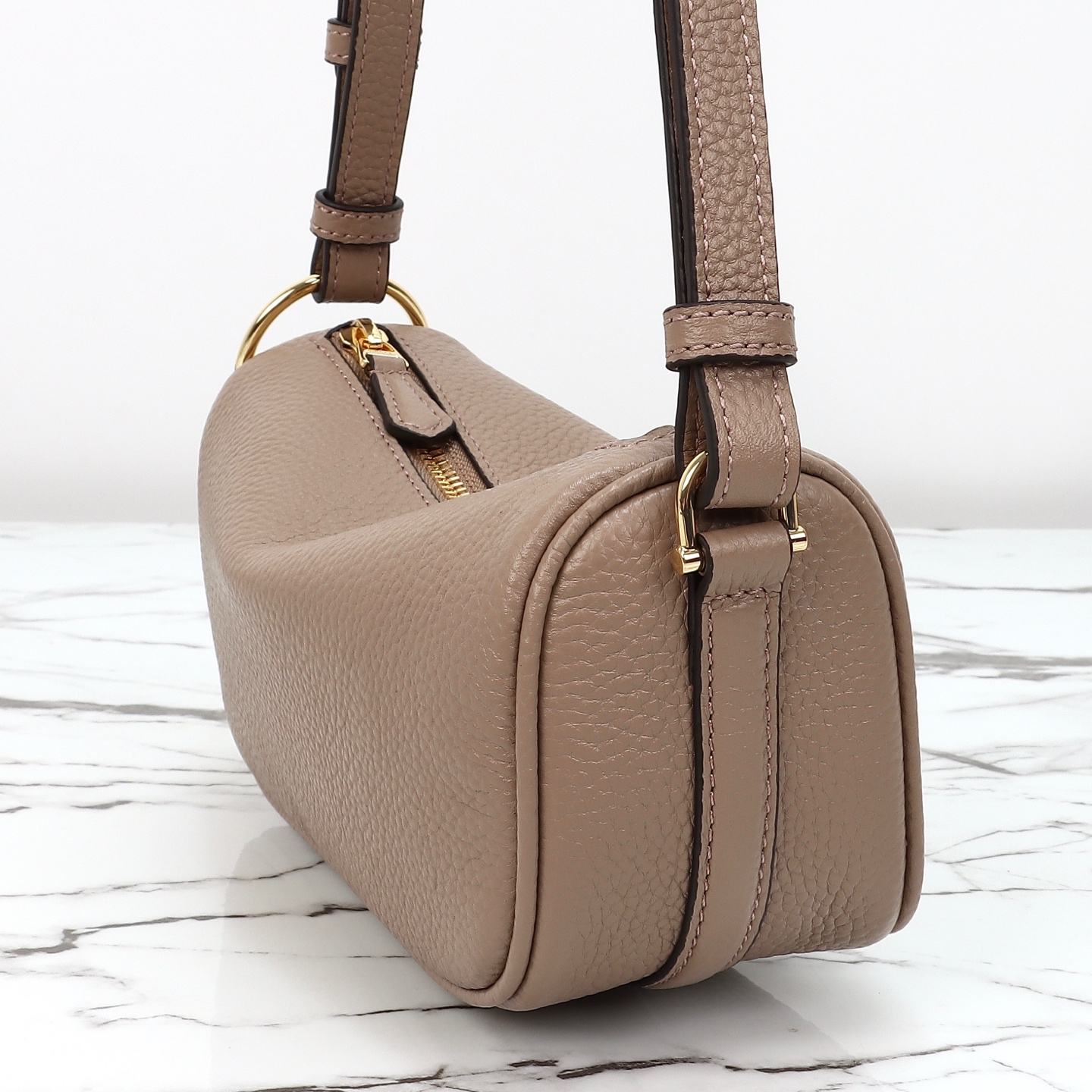 Gucci Half Horsebit Mini Shoulder Bag — 860784