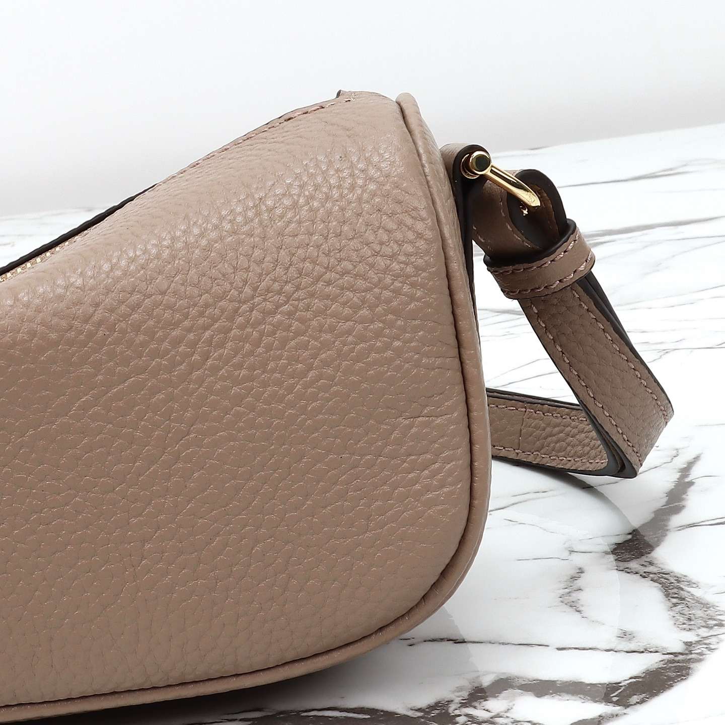 Gucci Half Horsebit Mini Shoulder Bag — 860784