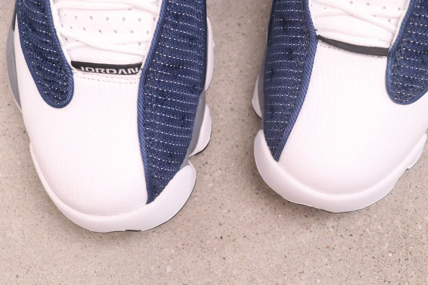 Air Jordan 13 “Flint” IW3808-400
