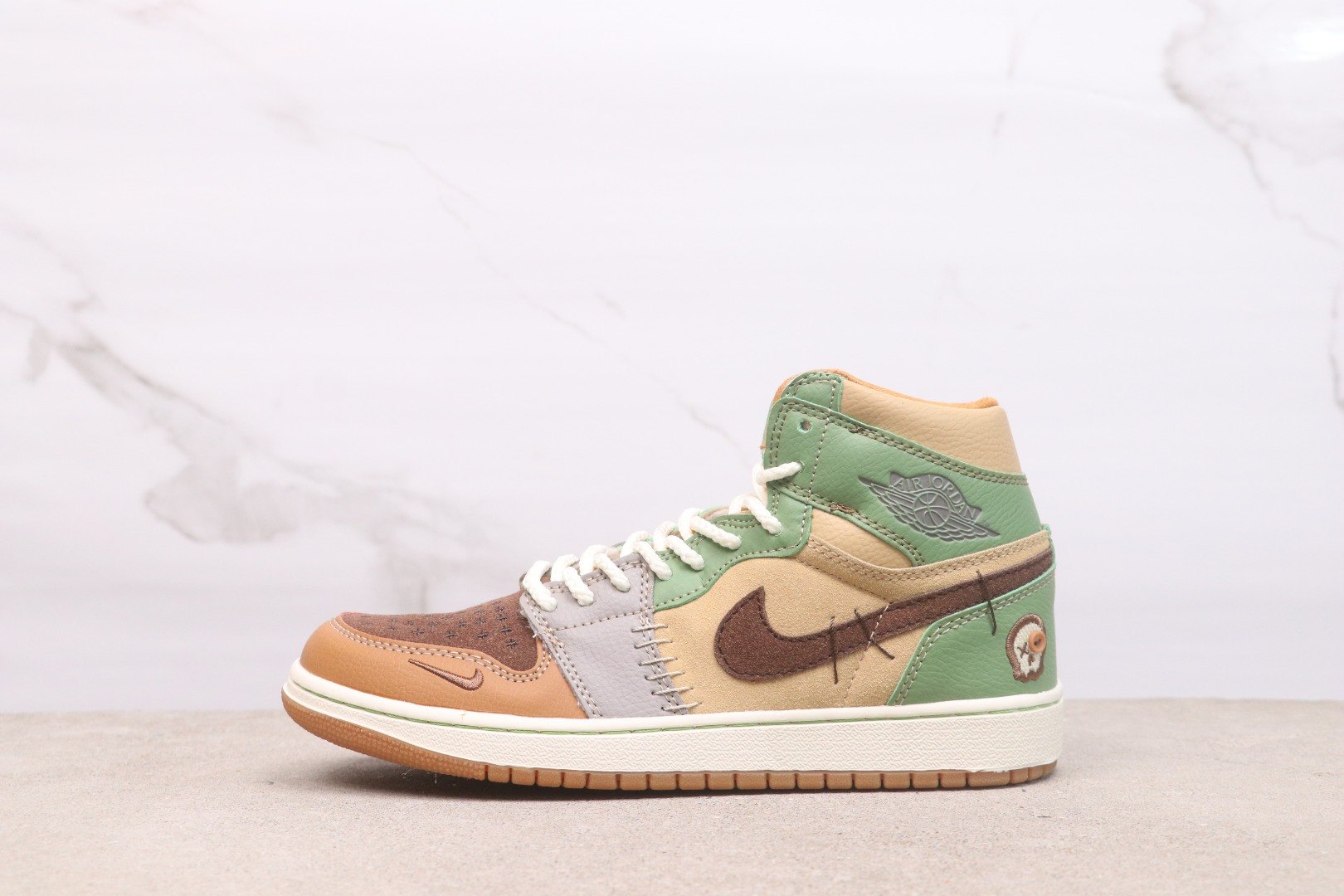 Air Jordan 1 Satin DZ7292-100