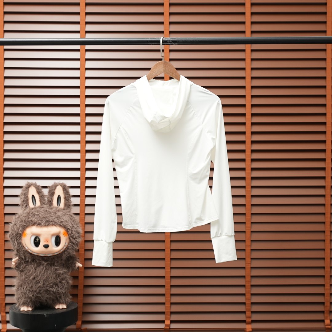 Alo Long-Sleeve Top — White
