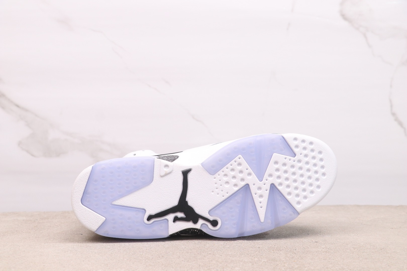 Air Jordan 6 Tinker CT8529-108
