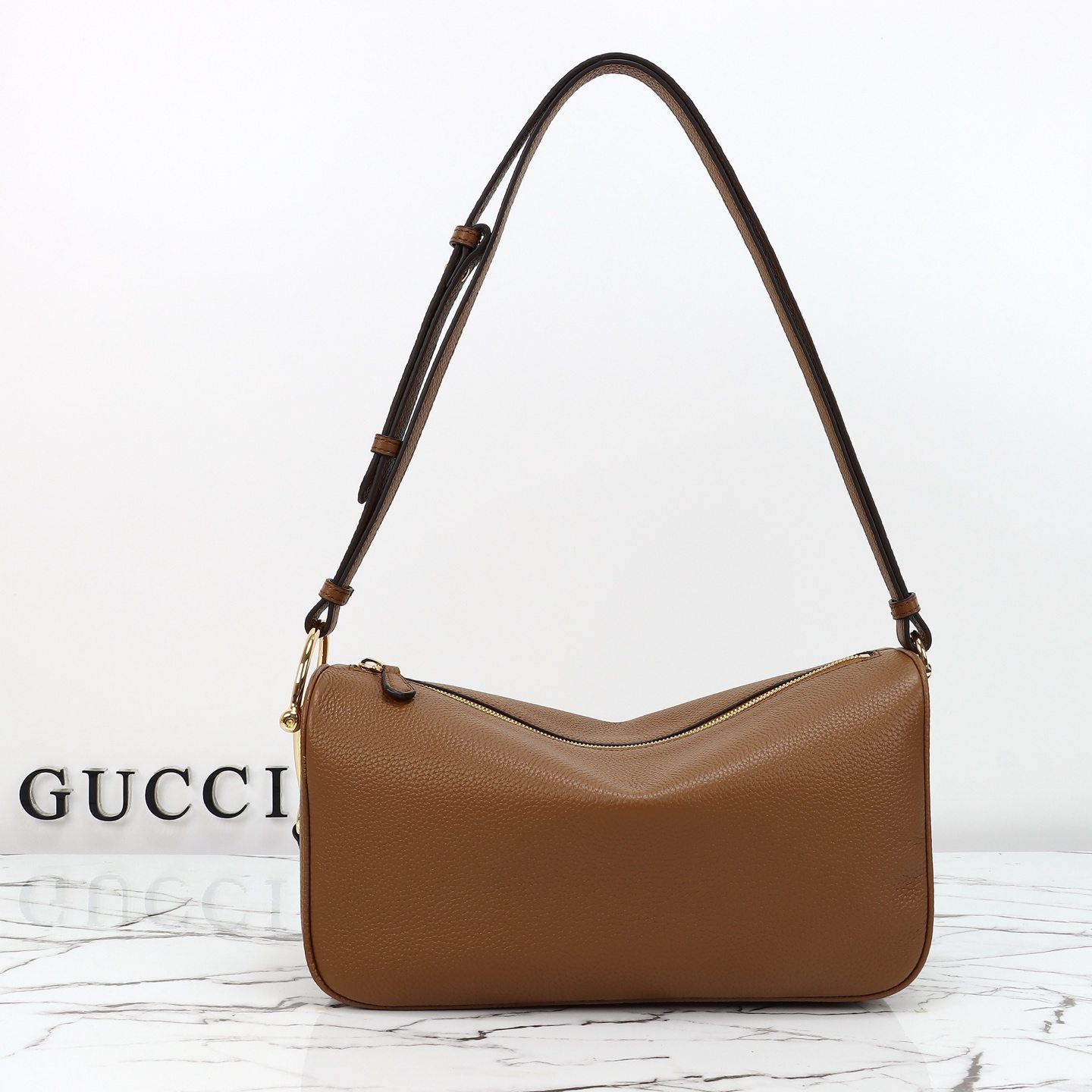 Gucci Half Horsebit Medium Shoulder Bag — 860787