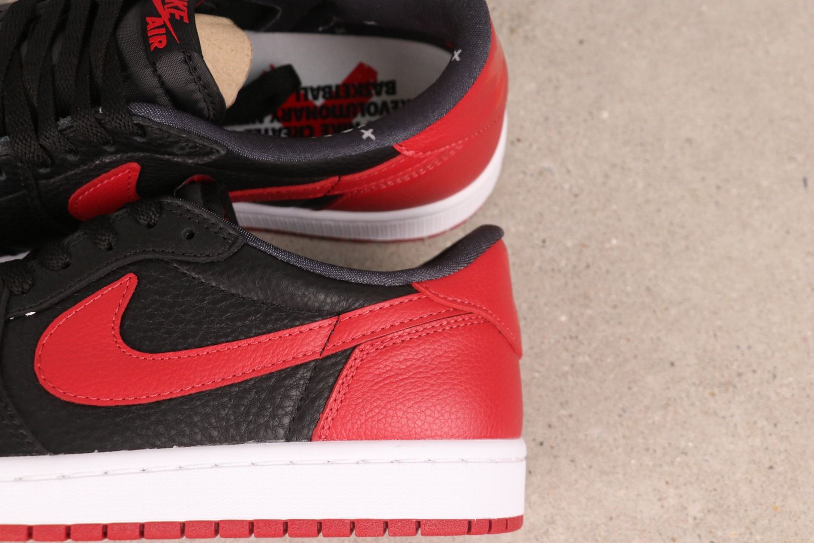 Air Jordan 1 Low OG “BANNED” HQ6998-001