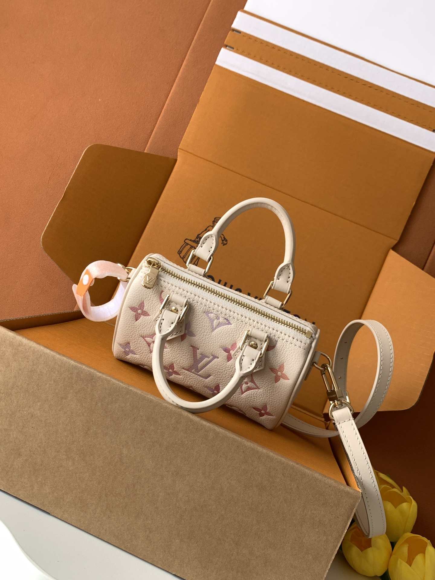 Louis Vuitton Nano Speedy — M25591