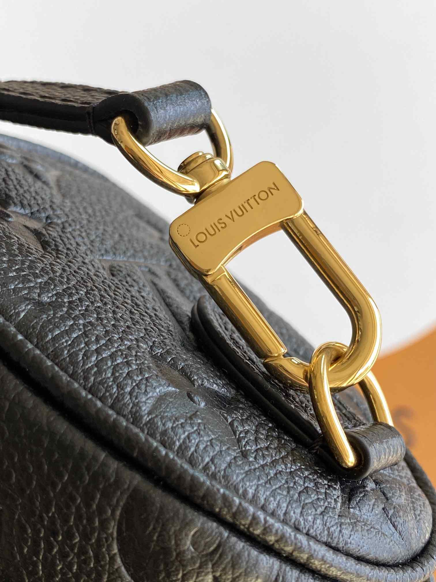 Louis Vuitton Nano Speedy — M82450