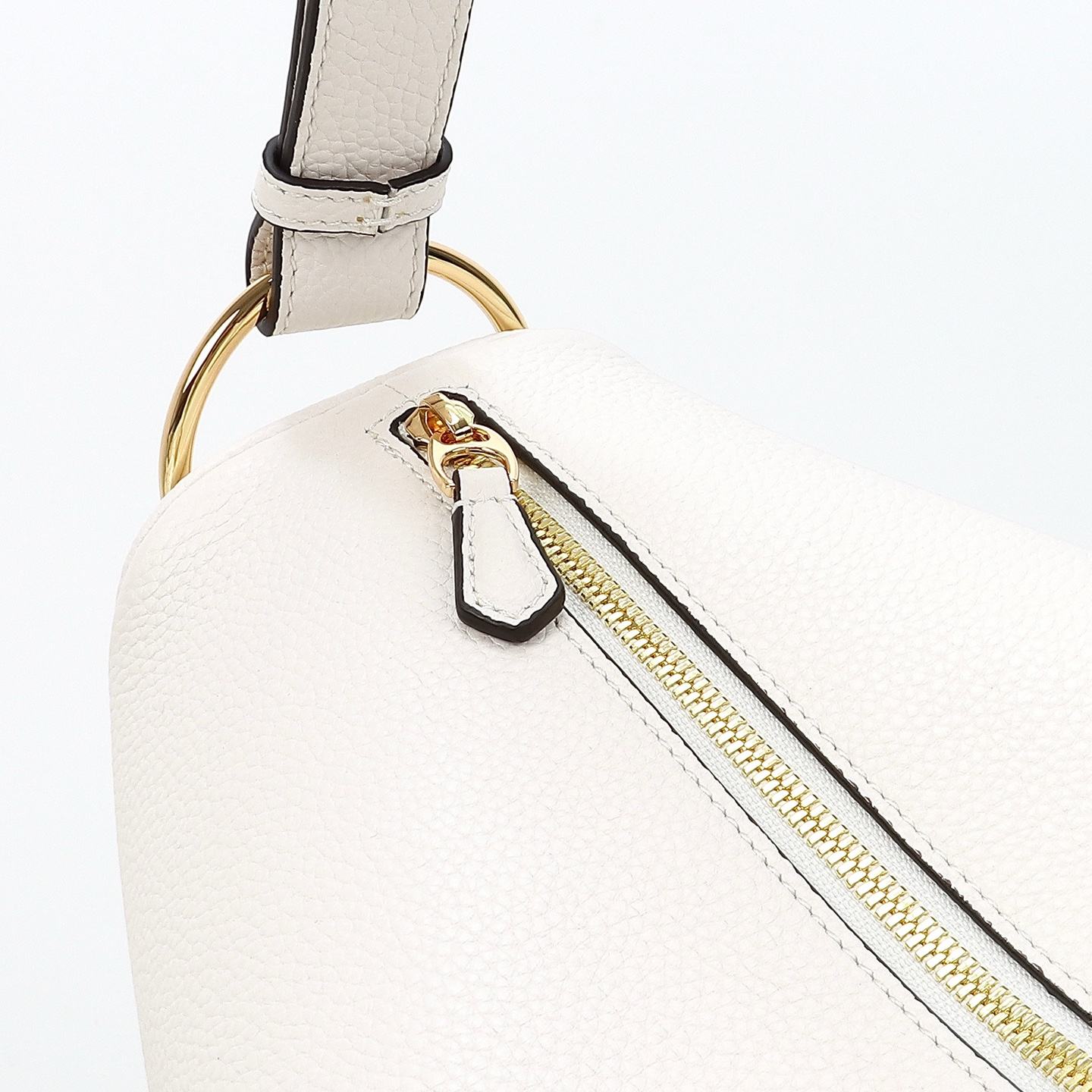 Gucci Half Horsebit Large Shoulder Bag — 862530