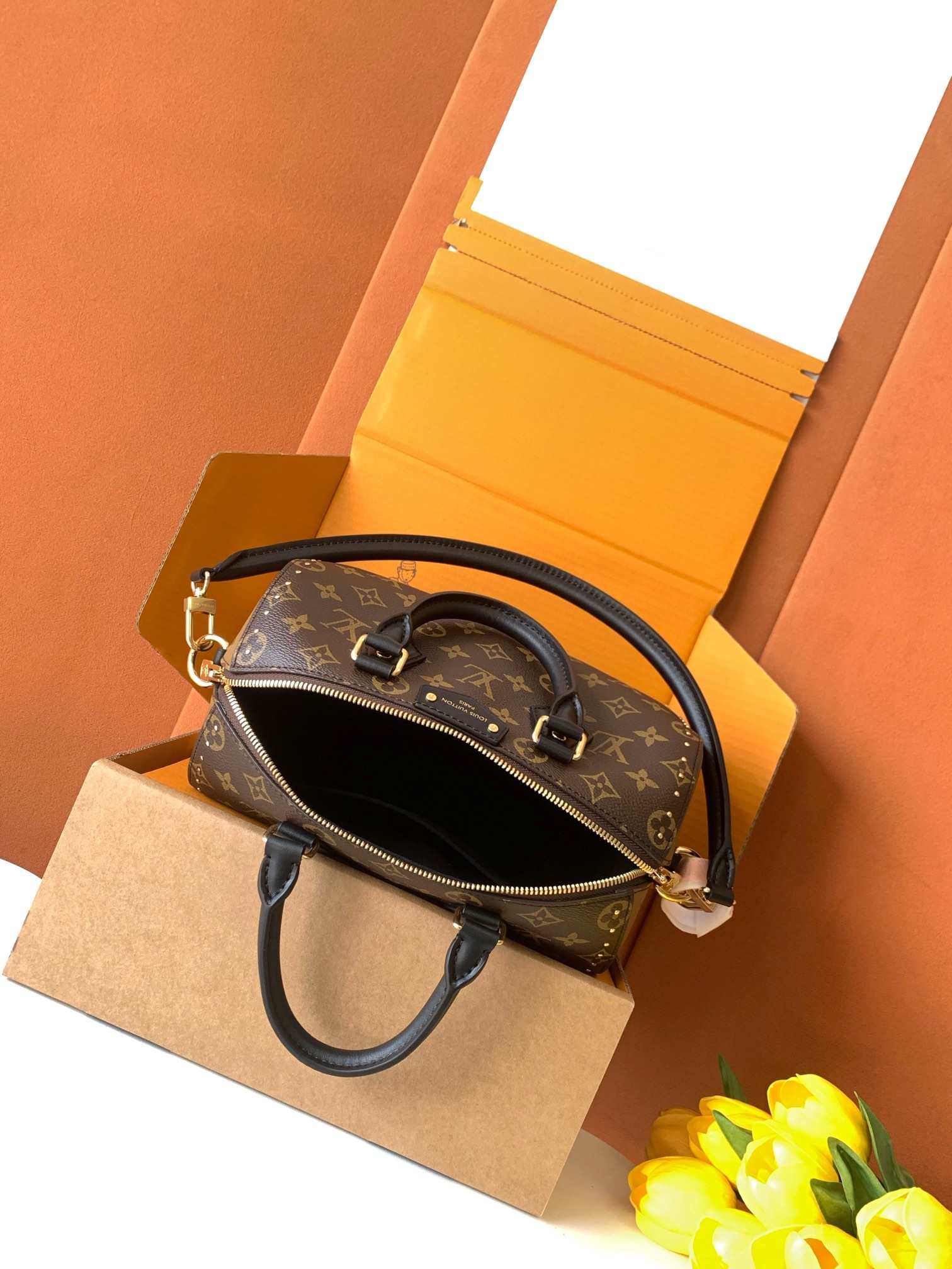 Louis Vuitton Speedy Trunk 25 — M26181