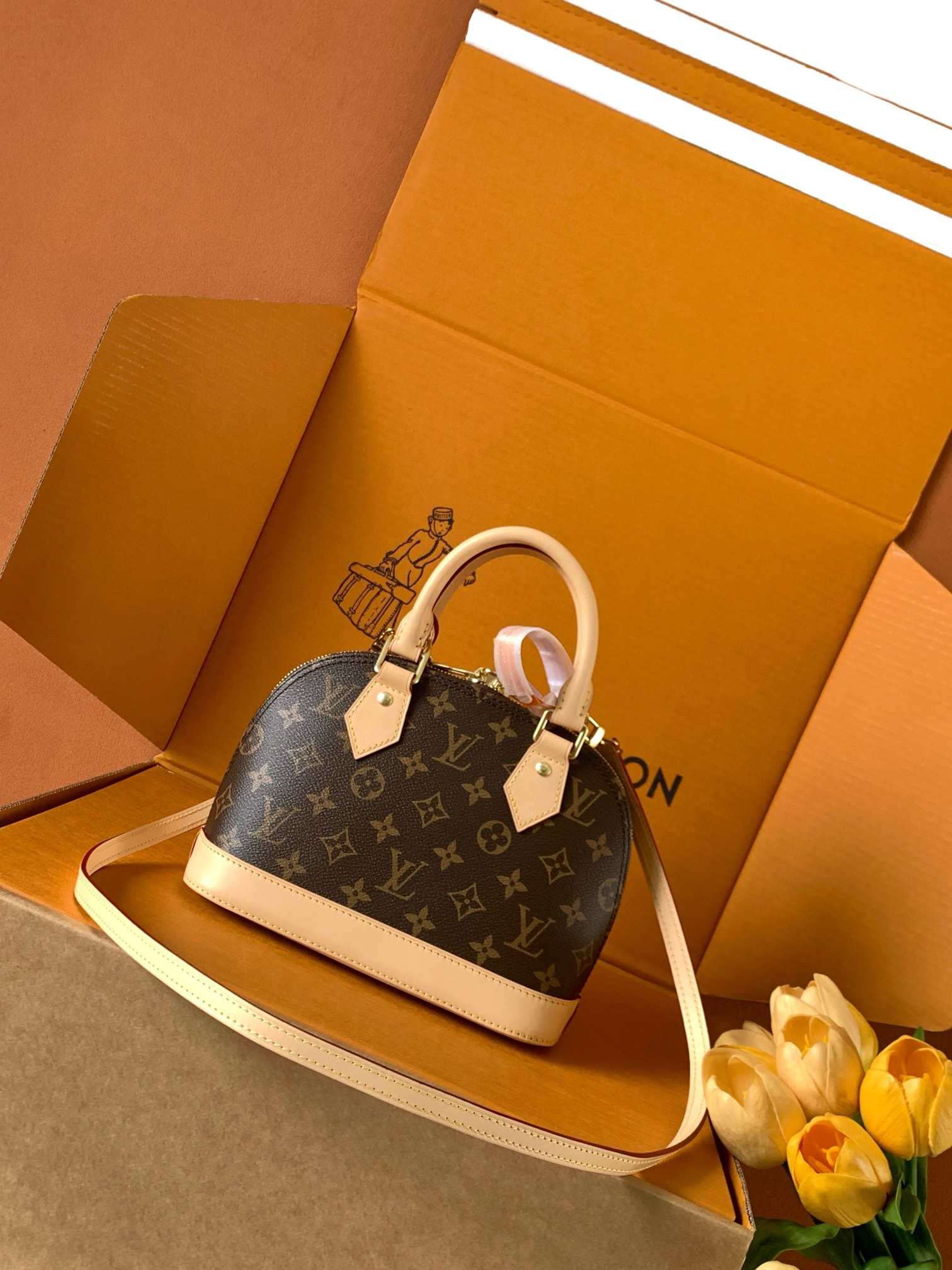 Louis Vuitton Alma BB — M53152