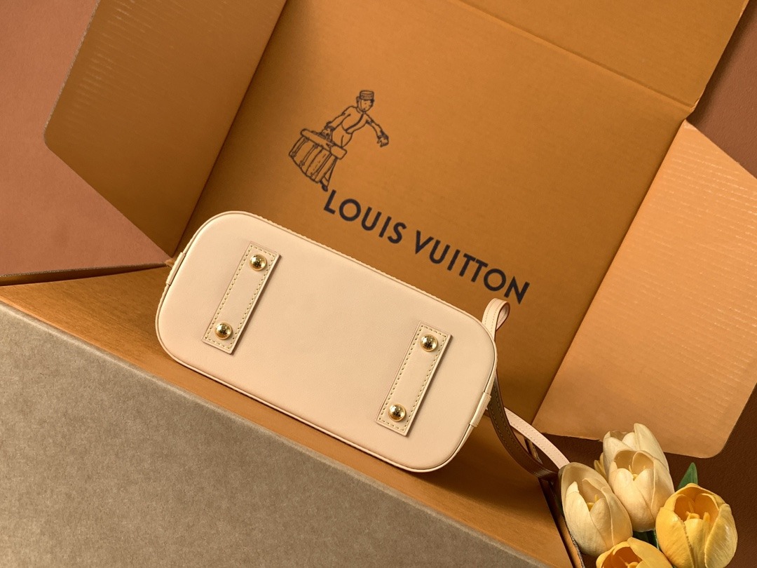 Louis Vuitton Alma BB — M53152
