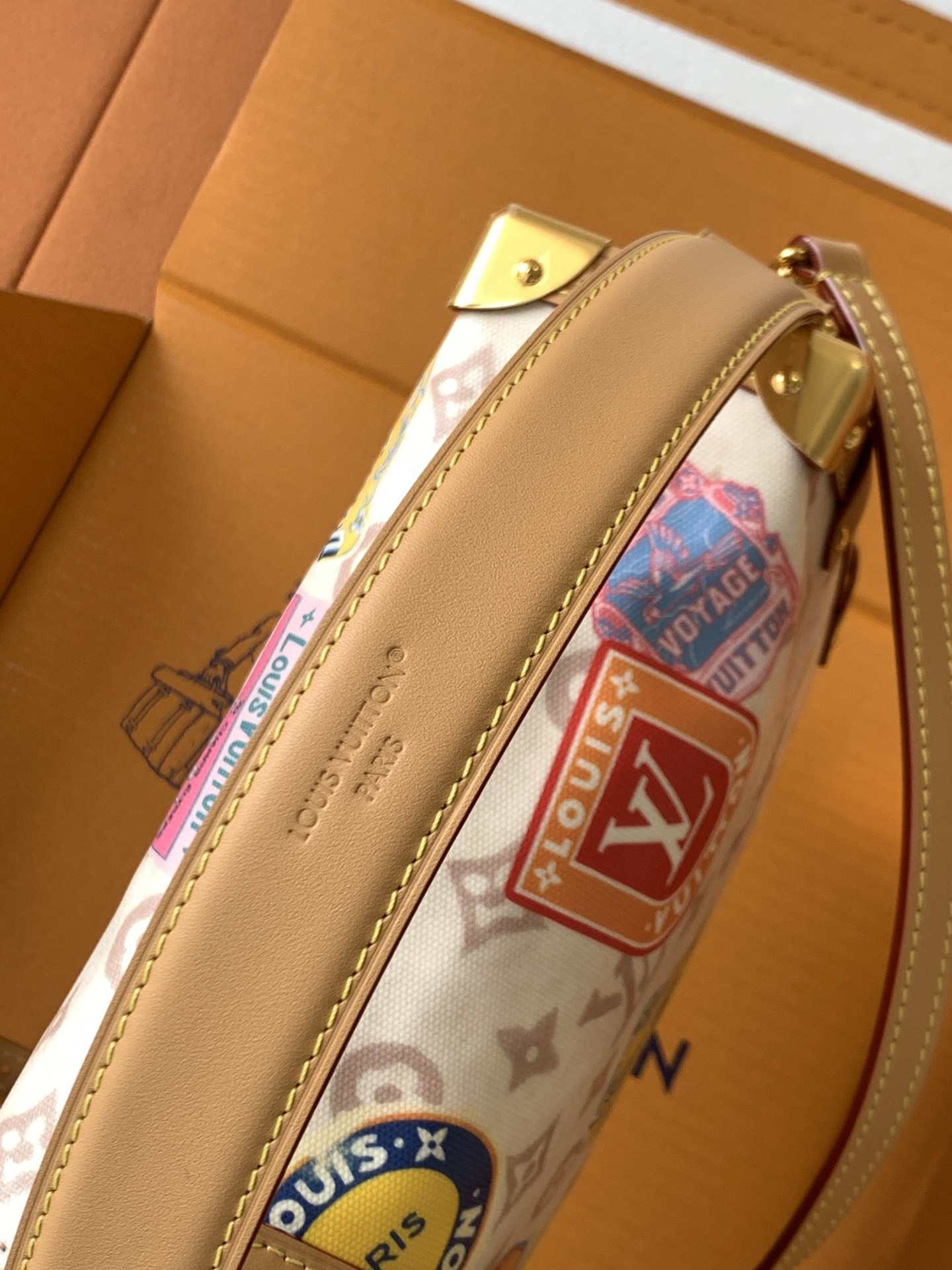 Louis Vuitton Side Trunk MM — M14606