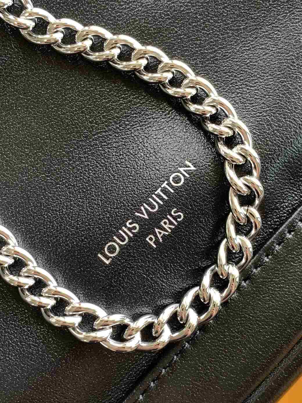 Louis Vuitton No Way Vibe Bag — M14377