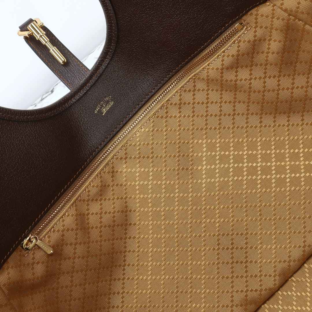 Gucci Mercato Large Tote Bag — 870693