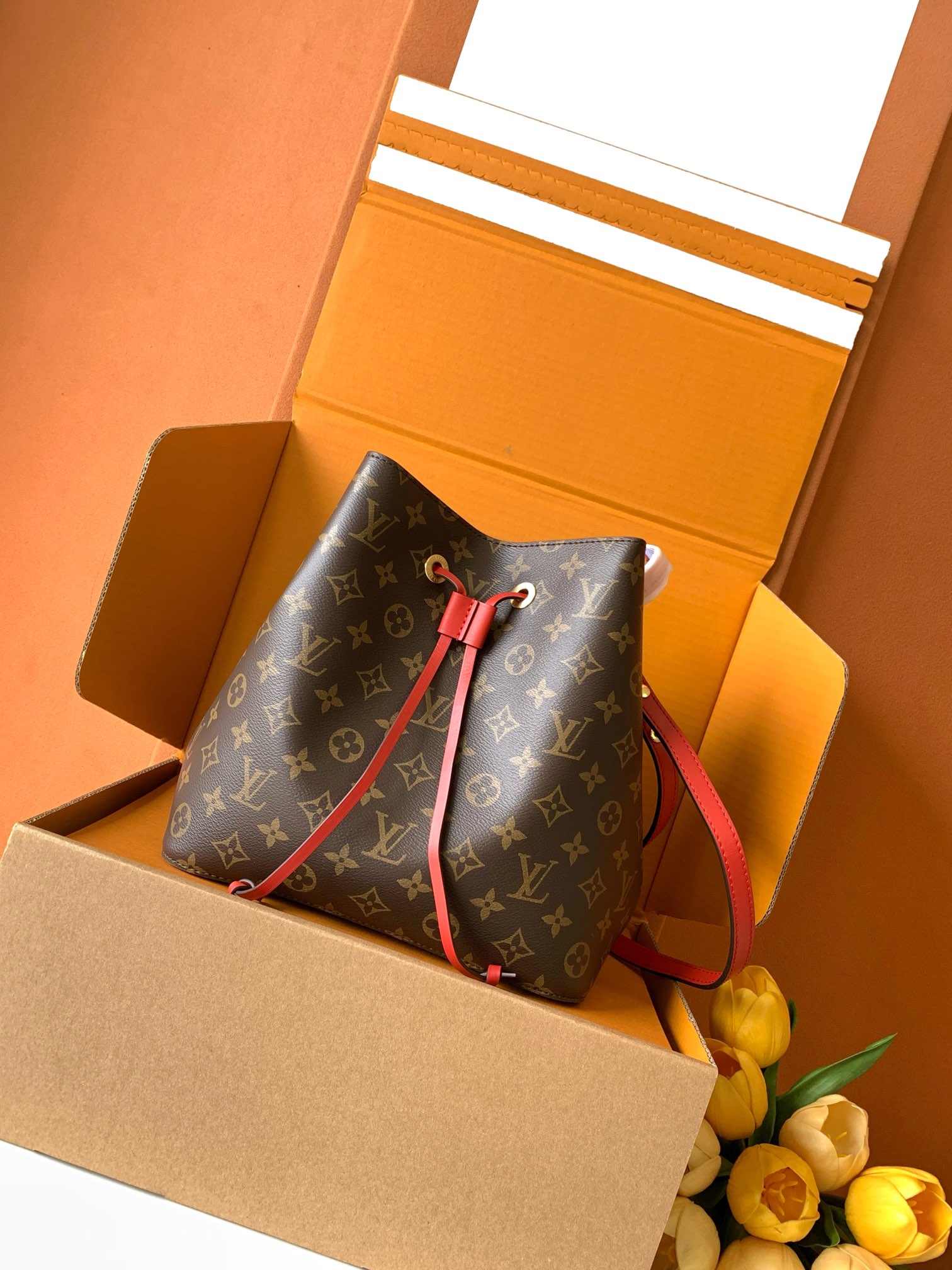 Louis Vuitton NéoNoé MM — M44021, Product 26149