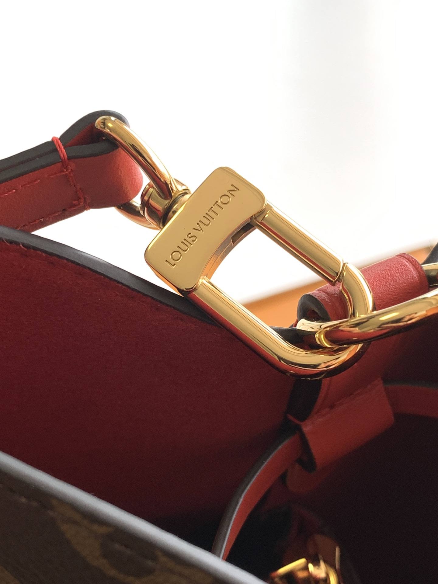 Louis Vuitton NéoNoé MM — M44021