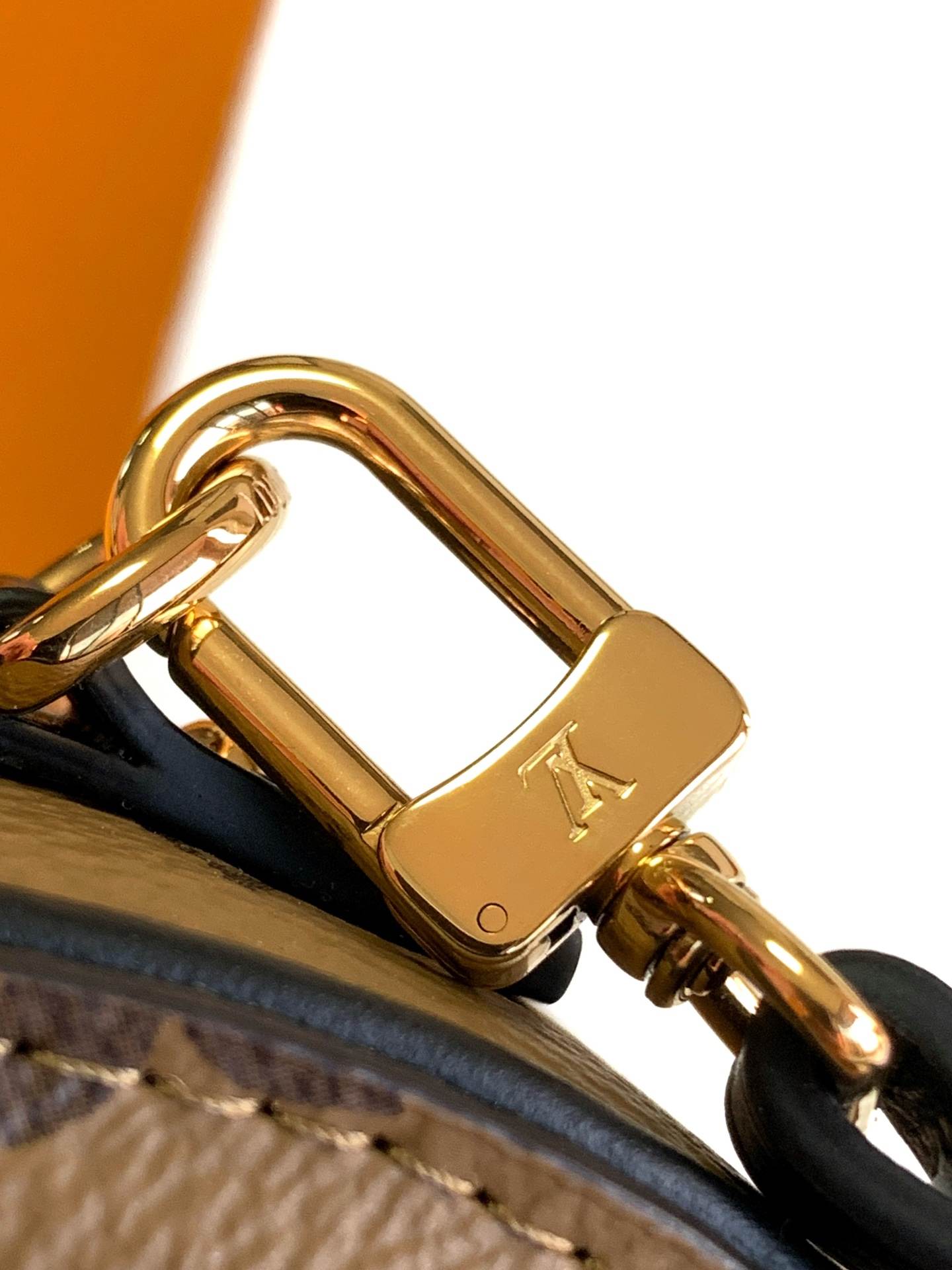 Louis Vuitton Mini Boîte Chapeau — M68276