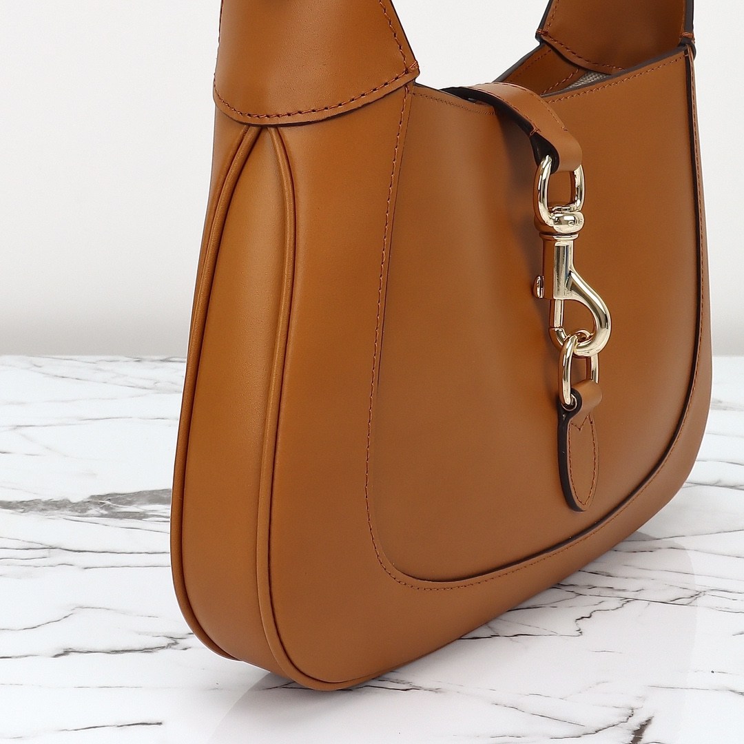 Gucci Jackie Medium Shoulder Bag — 782849
