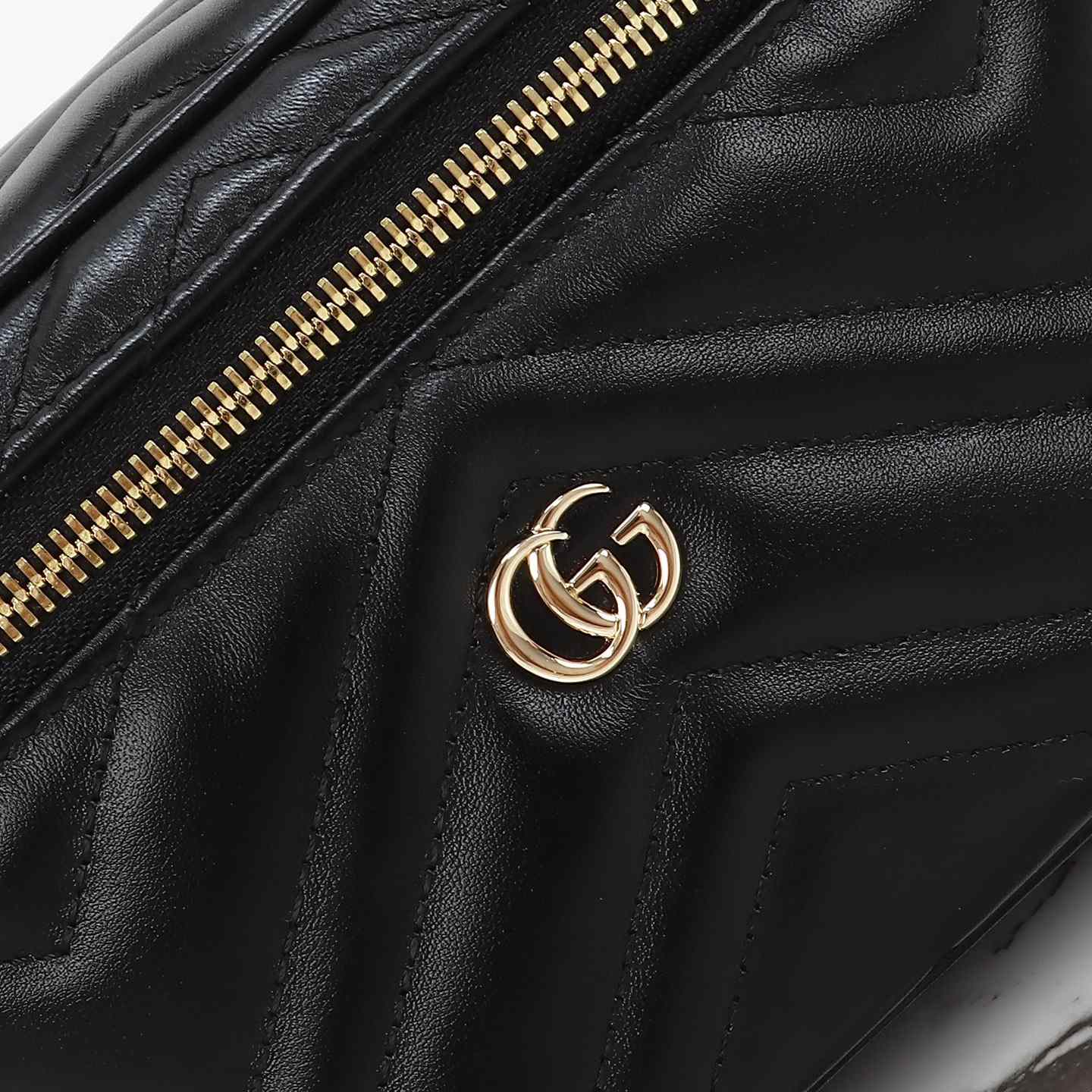 Gucci GG Marmont Mini Vanity Bag — 837454