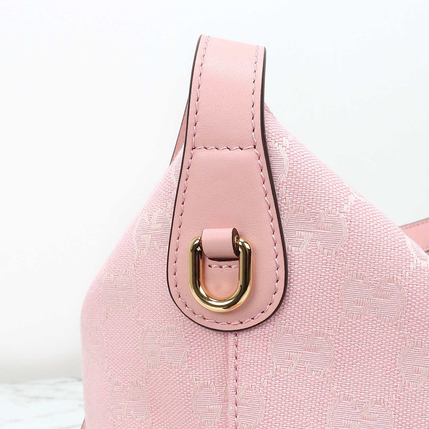 Gucci Vanity Medium Top-Handle Bag — 857799