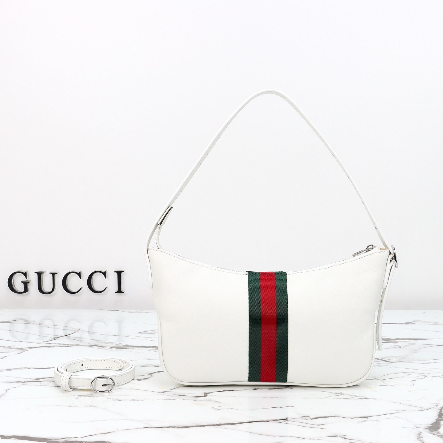 Gucci Lunetta Small Crossbody Bag — 863406