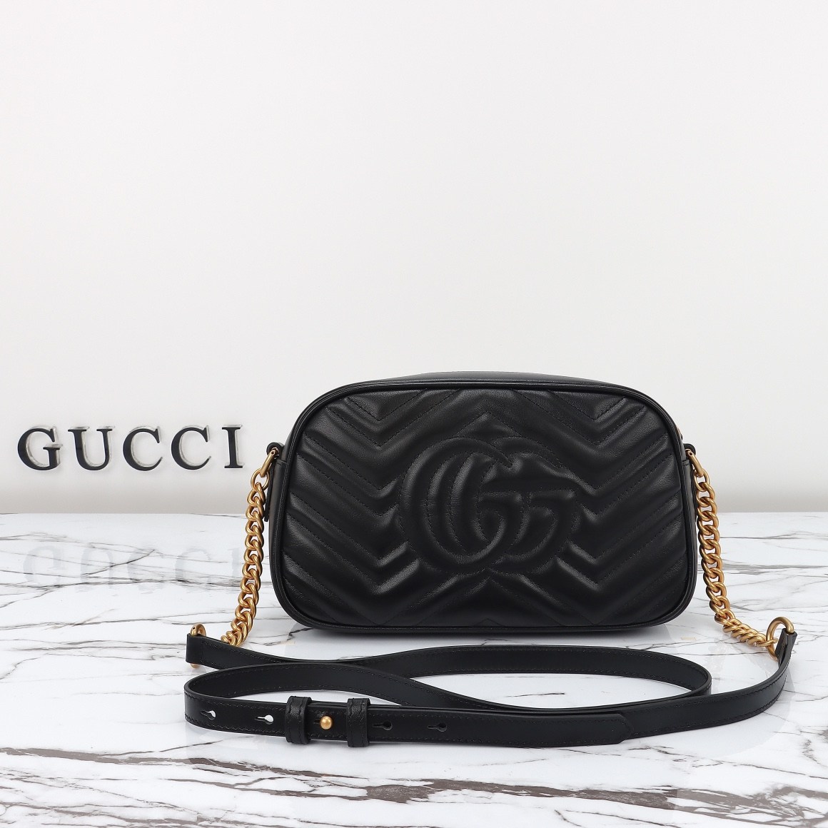 Gucci GG Marmont Small Camera Bag — 447632
