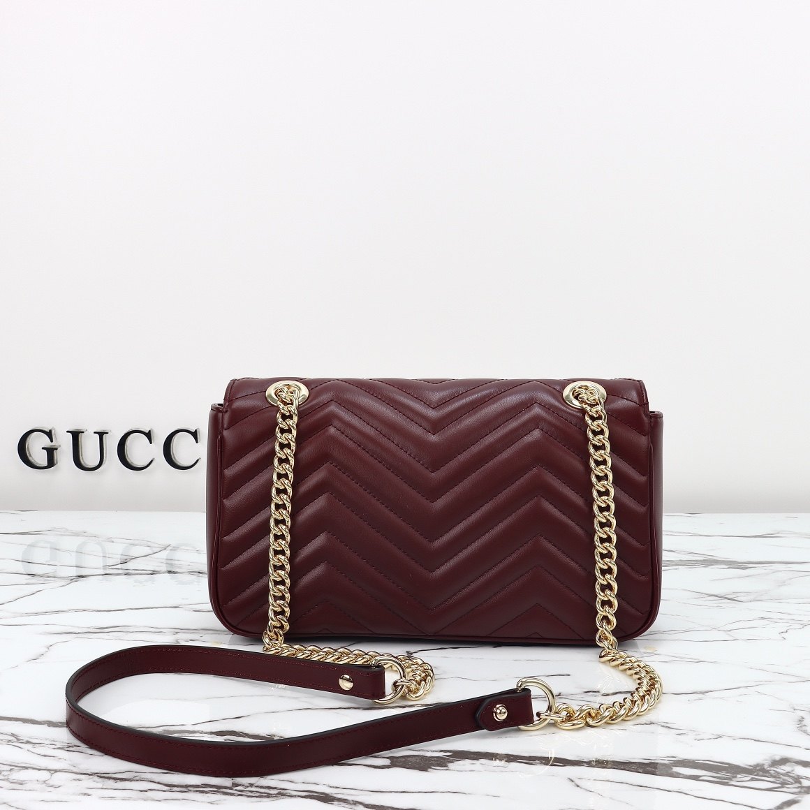 Gucci GG Marmont Medium Shoulder Bag — 443497