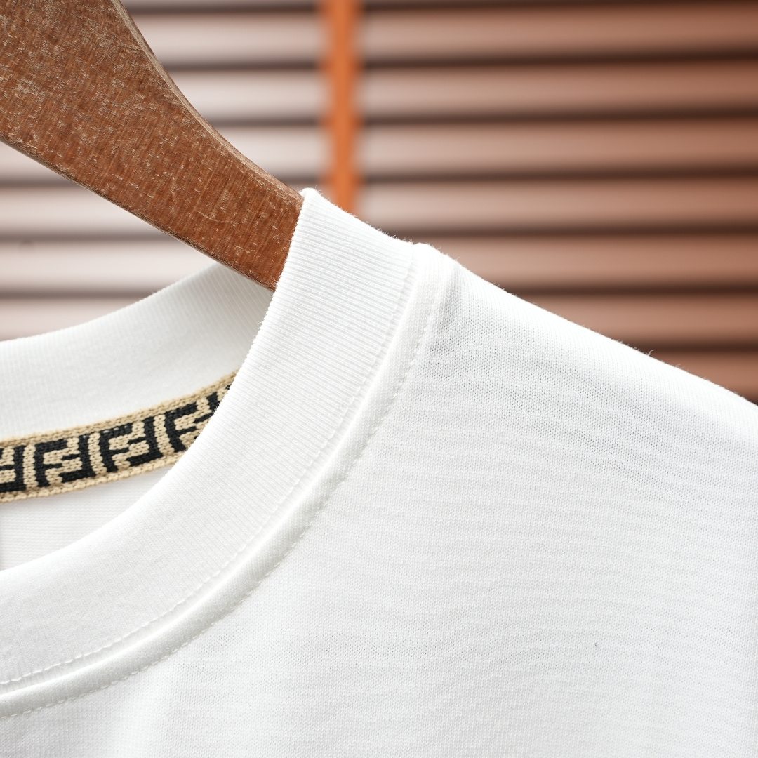 Fendi T-Shirt — White
