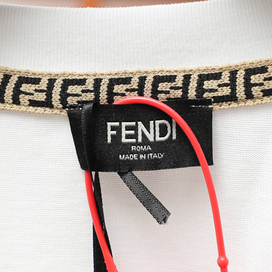 Fendi T-Shirt — White