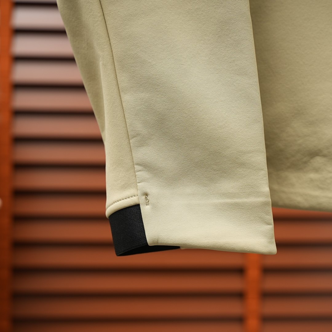 Kolon Sport Jacket — Off-White