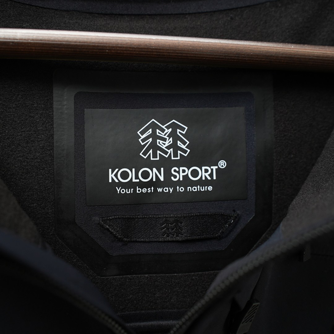 Kolon Sport Jacket — Black