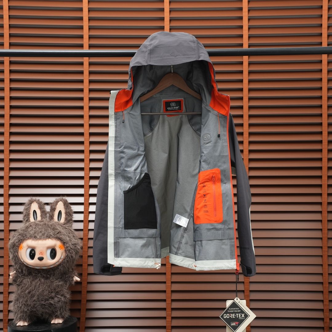 Kolon Sport Jacket — Colourblock