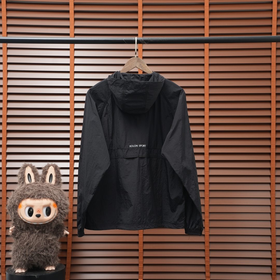 Kolon Sport Jacket — Black