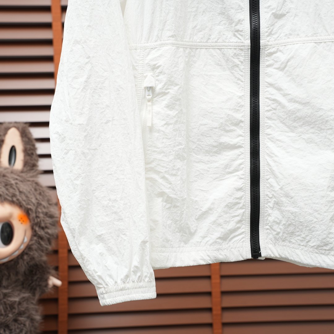 Kolon Sport Jacket — White