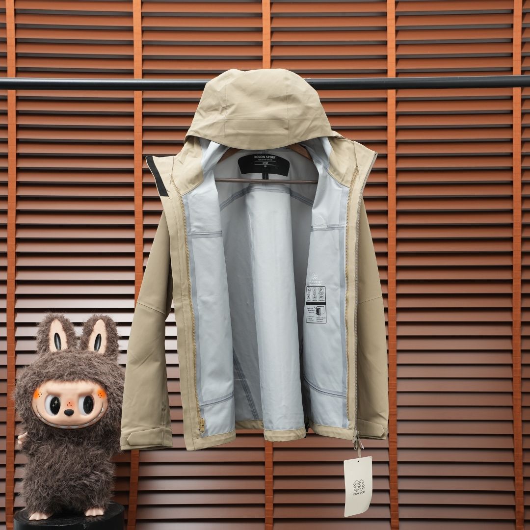 Kolon Sport Jacket — Khaki