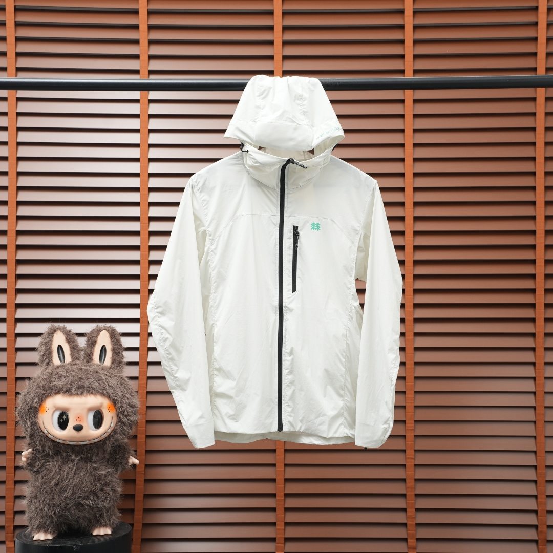 Kolon Sport Jacket — White