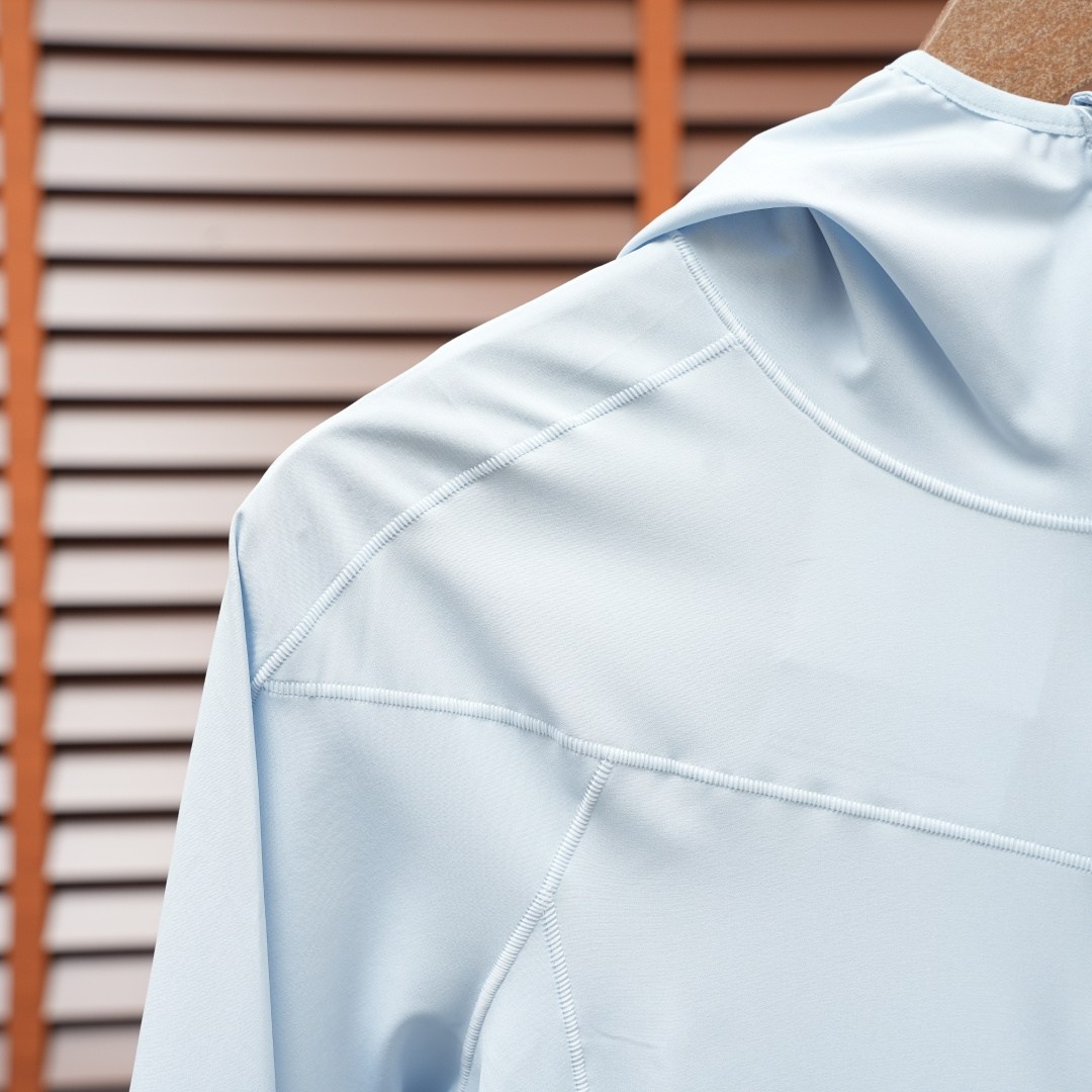 Lululemon Jacket — Blue