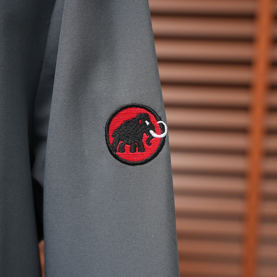 Mammut Jacket — Grey