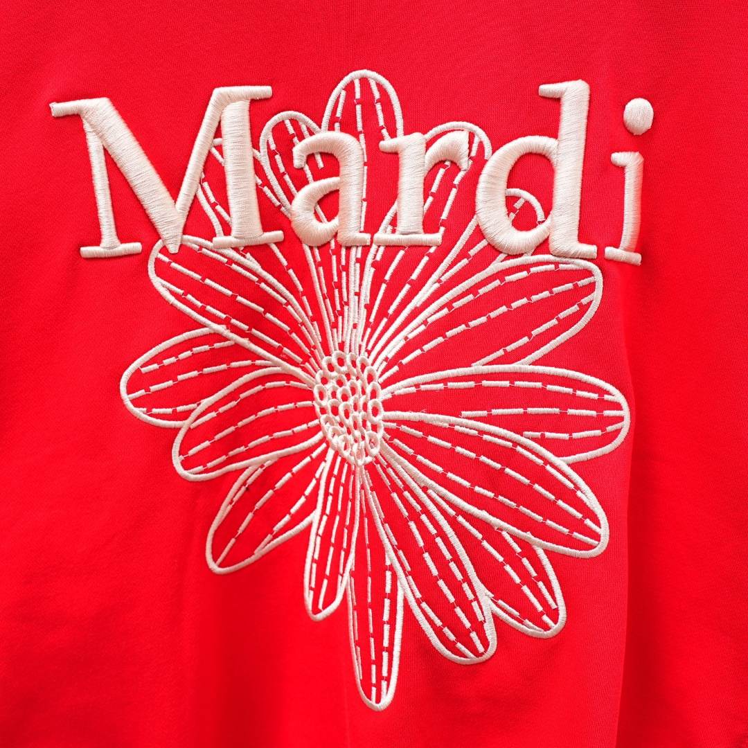 Mardi Mercredi Sweatshirt — Red