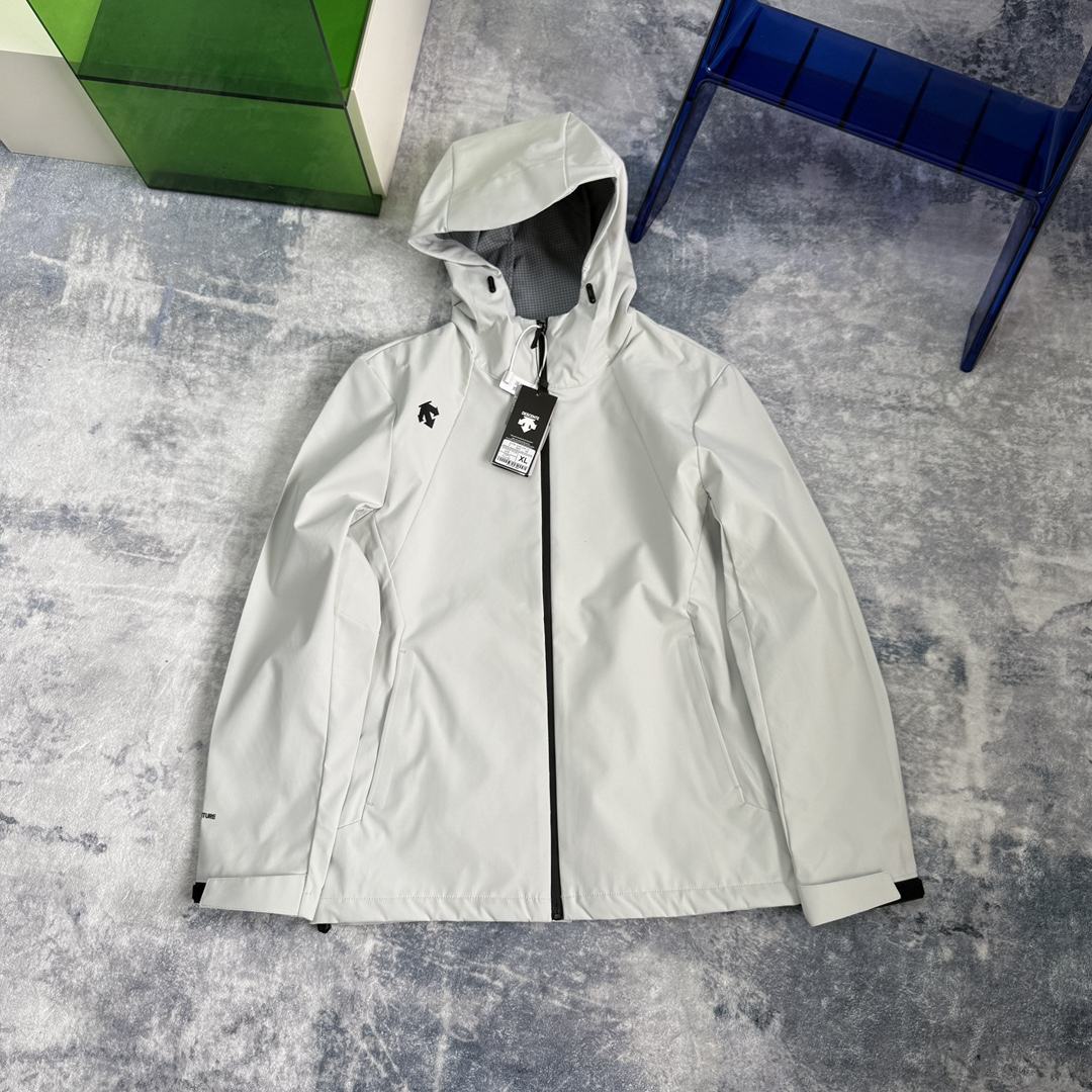 Descente Jacket