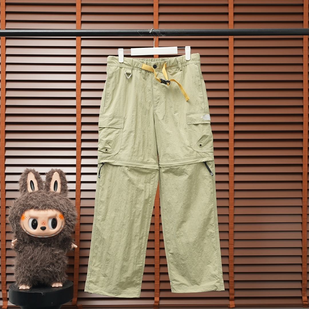 The North Face Pants — Green