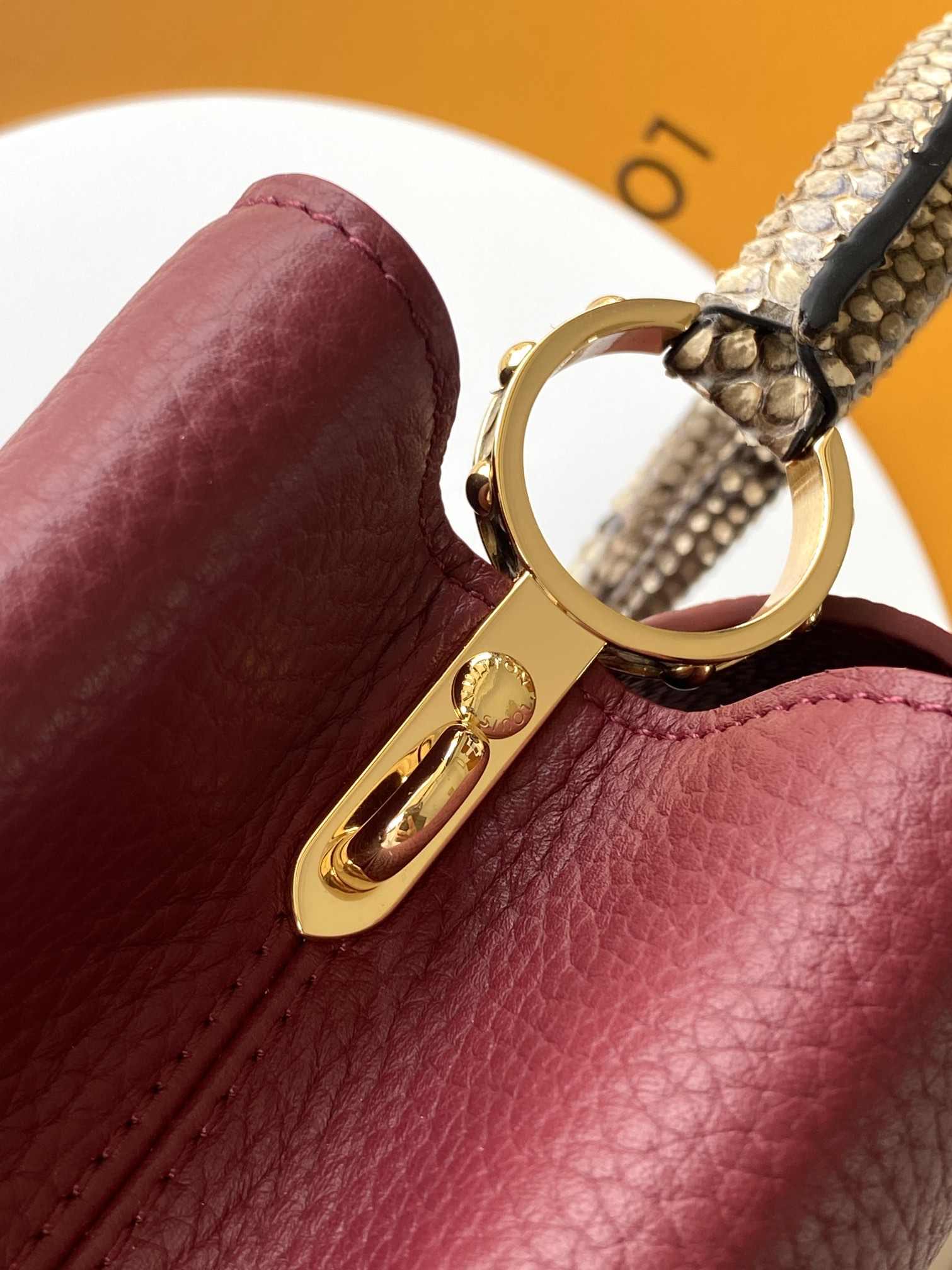 Louis Vuitton Capucines Top-Handle Bag in Burgundy