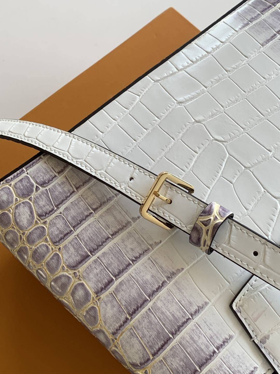 Louis Vuitton Capucines BB Top-Handle Bag
