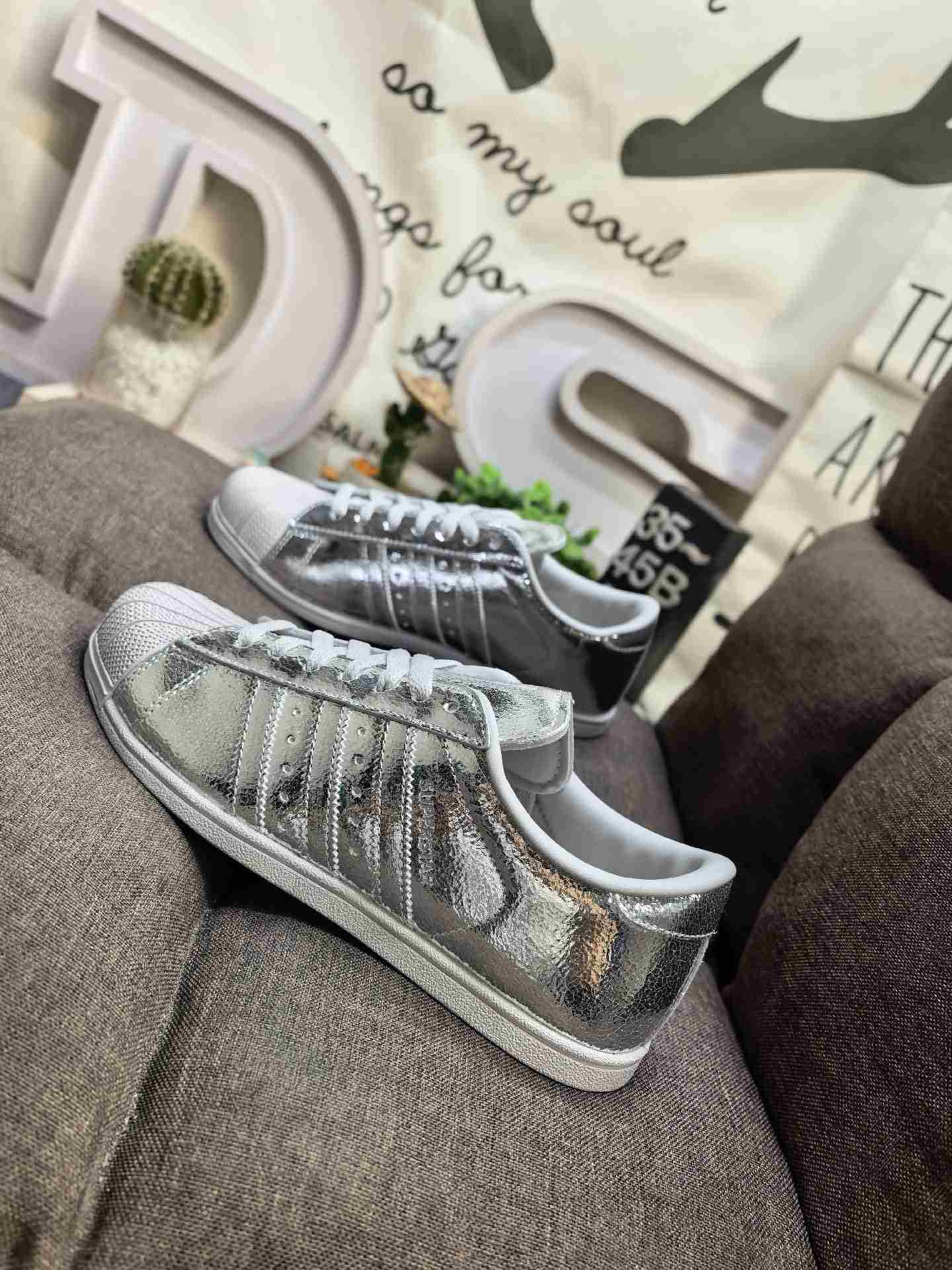 adidas SUPERSTAR LO PRO Shoes