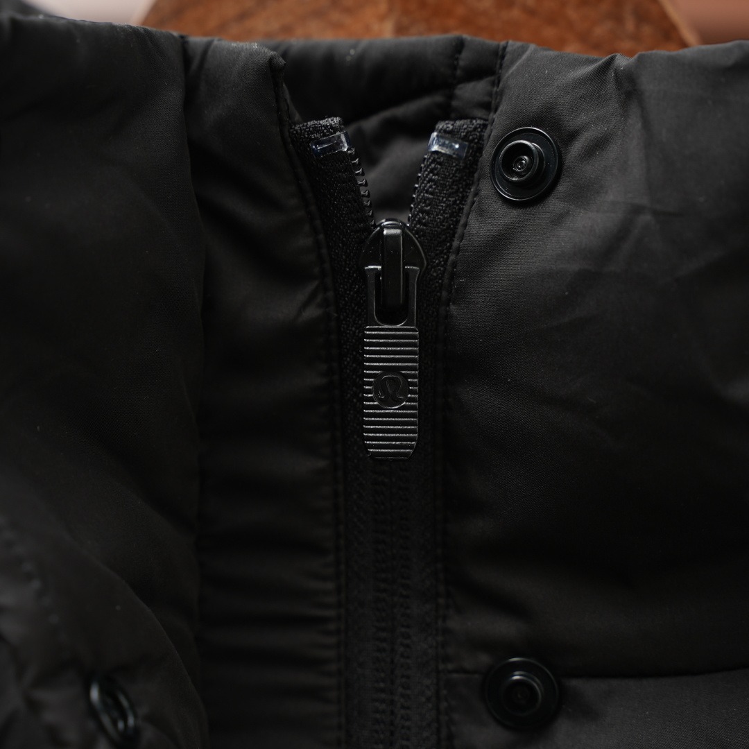 Lululemon Down Jacket — Black