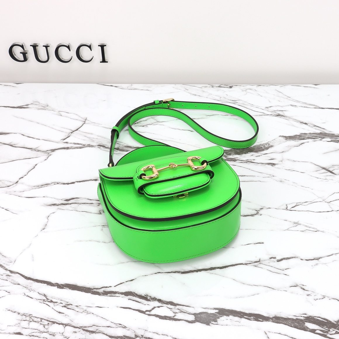Gucci Horsebit-Detail Top-Handle Bag — 781387