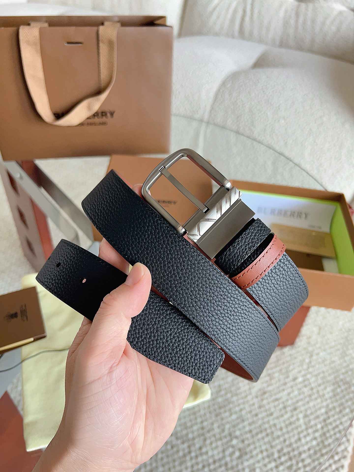 Burberry Belt – 35mm